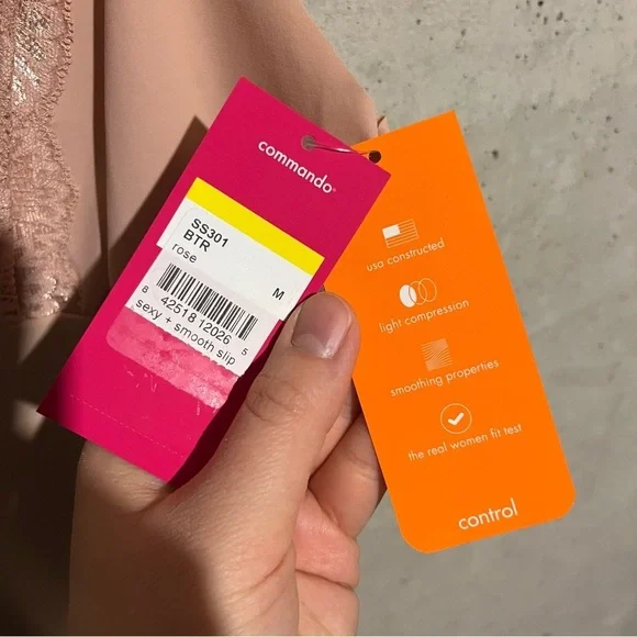 Commando Womens Sleeveless V Neck Lace Hem Slip Dress Rose Beige Size M - Picture 5 of 7